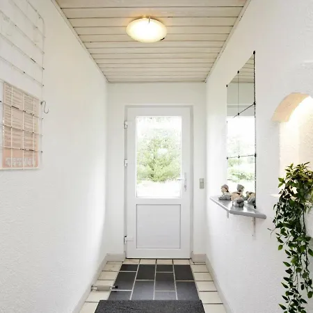 בית נופש Five-bedroom Holiday In Blavand 29 *