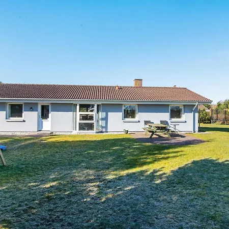 Five-bedroom Holiday In Blavand 29 Hébergement de vacances Ho